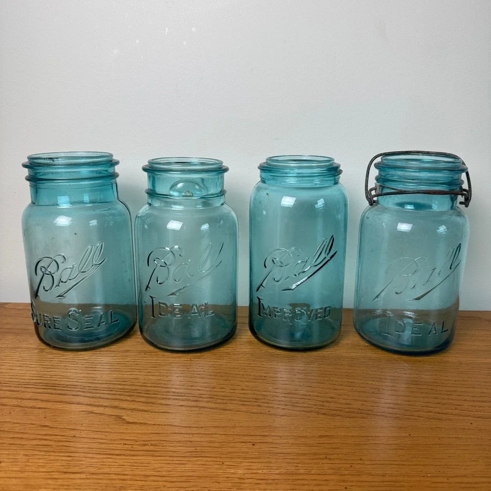 Set of 4 Antique Vintage 1900-1923 Aqua‎ Blue Ball Mason Jars Quart